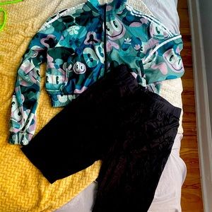 Clothes I don’t wear anymore